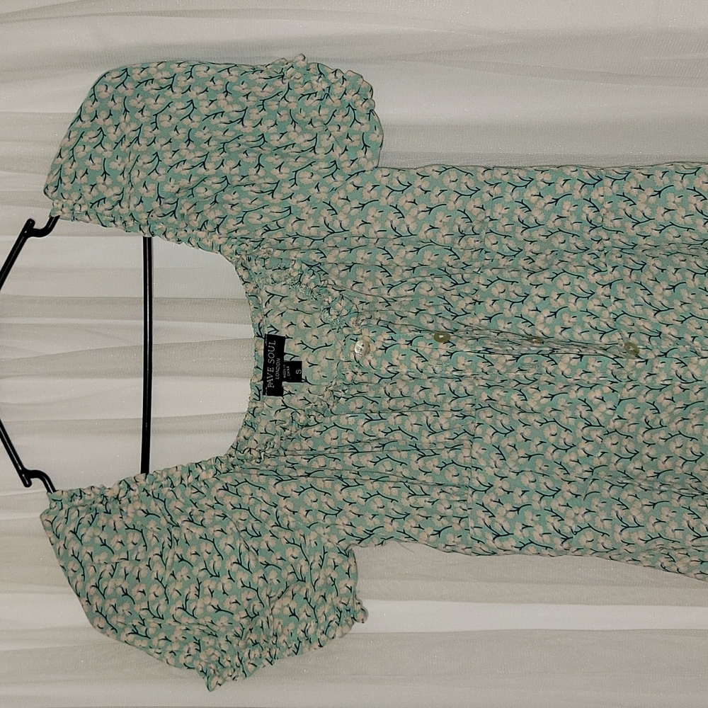 Dress - Picture 3 of 4